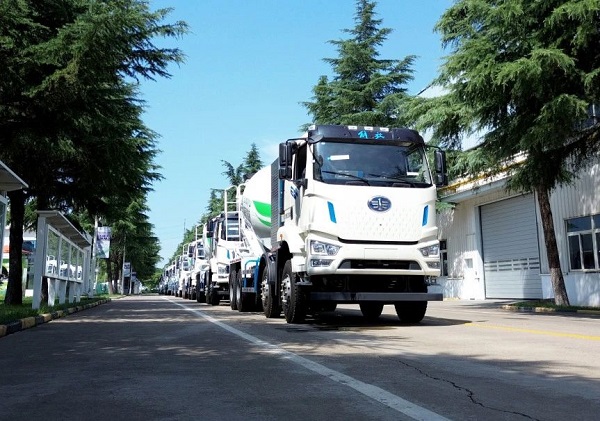 【發(fā)車新聞】花開(kāi)盛夏好風(fēng)光，蒸蒸日上交付時(shí)